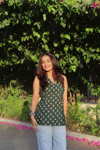Bela Halter Short Kurti